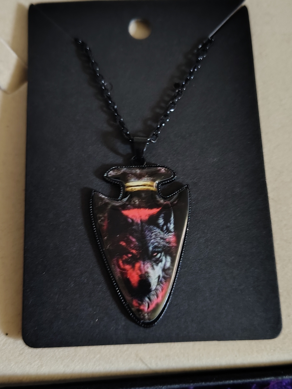 🐺📿 New Crimson Wolf Arrowhead Statement Pendant Necklace 🐺📿